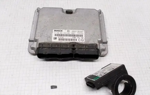 Opel Astra G Engine ECU kit and lock set 0281001869 09133267 09131781