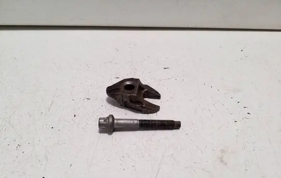 Peugeot Expert Fuel Injector clamp holder 