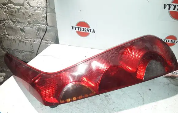 Nissan Note (E11) Rear/tail lights