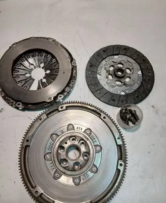 Seat Altea Clutch set kit TYPM228E 5T0821 3082001409