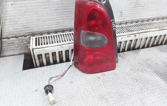 Skoda Fabia Mk1 (6Y) Rear/tail lights