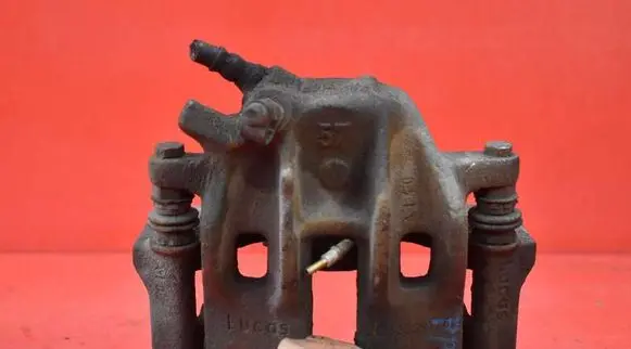 Peugeot 607 Front brake caliper