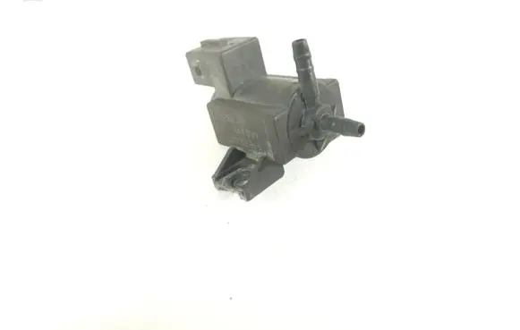 Vacuum valve