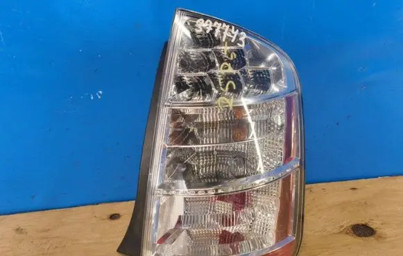 Toyota Prius (XW20) Boot/trunk interior light 8155147100