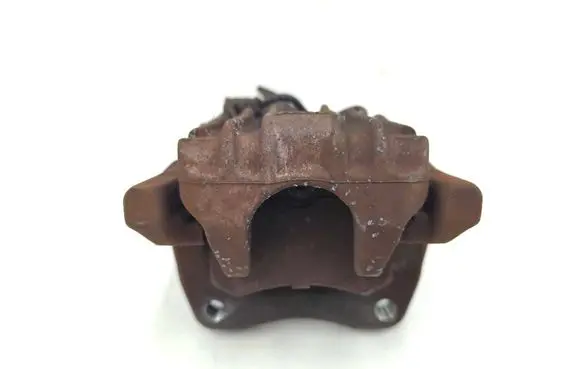 Volkswagen Jetta VI Rear brake caliper 