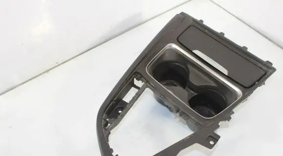 BMW 3 F30 F35 F31 Cup holder 82197004 B0701117 2601412