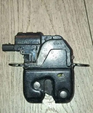 Renault Megane III Tailgate lock latch 846307169R