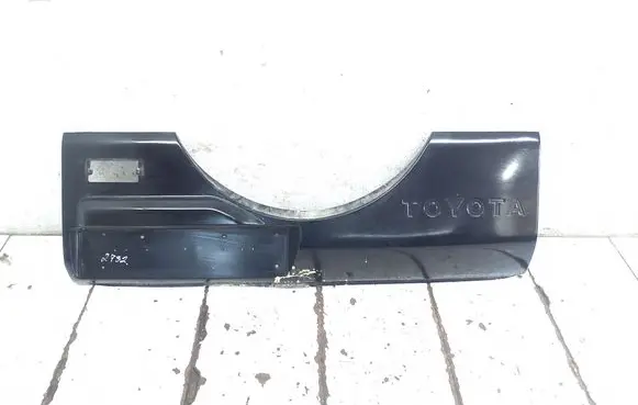 Toyota RAV 4 (XA10) Tailgate trim 7681142020