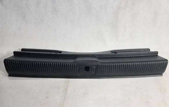 Audi A3 S3 8V Trunk/boot sill cover protection 8V4863471E