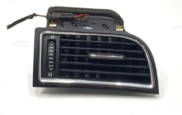 Skoda Superb B6 (3T) Dashboard side air vent grill/cover trim 3T0819702