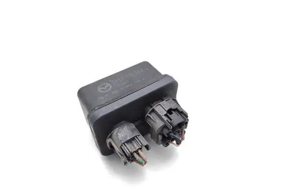 Glow plug pre-heat relay