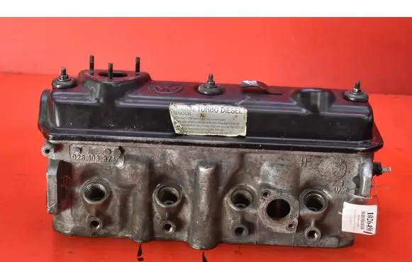 Volkswagen Transporter - Caravelle T4 Engine head 028103374