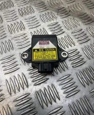 Lexus IS 220D-250-350 ESP acceleration yaw rate sensor 8918360020