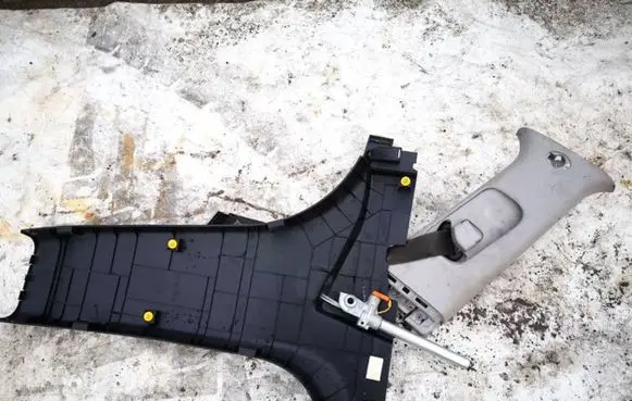 KIA Sportage Front seatbelt 888203u200 88820-3u200