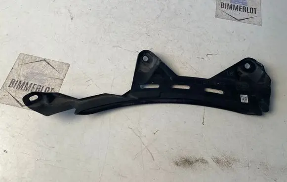 BMW M5 F90 Rear arch trim 8076663