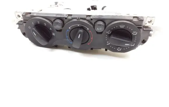 Ford Focus Climate control unit 3M5T19980AD 69607324