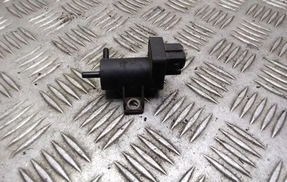 Renault Trafic II (X83) Valve vacuum 7700113709