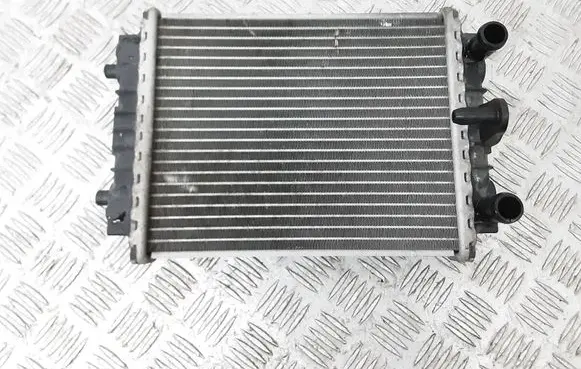 Audi A7 S7 4G Coolant radiator 8K0121212B