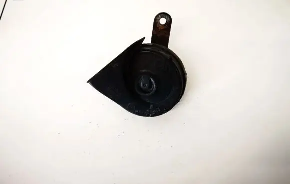 Opel Zafira B Horn signal e30055306 e355306