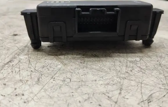 Skoda Octavia Mk2 (1Z) Gateway control module 1K0907530F 1K0907951 0325LF7MN