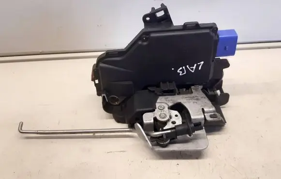 Audi A3 S3 8P Coupe door lock (next to the handle) 