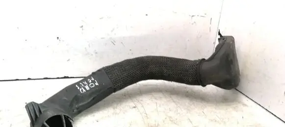 Ford Focus Air intake hose/pipe 98AB9E635