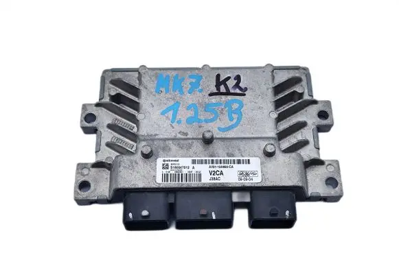 Ford Fiesta Engine control unit/module S180047012A AV2112A650CA