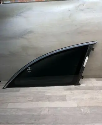 Mercedes-Benz R W251 Rear side window A2516700850 18592766