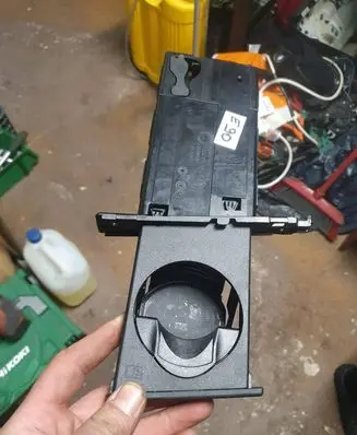 BMW 3 E90 E91 Cup holder 