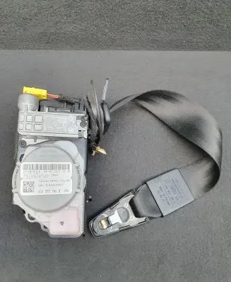 Audi A7 S7 4G Front seatbelt 4G8857706D 8T0972562B 8T0972562