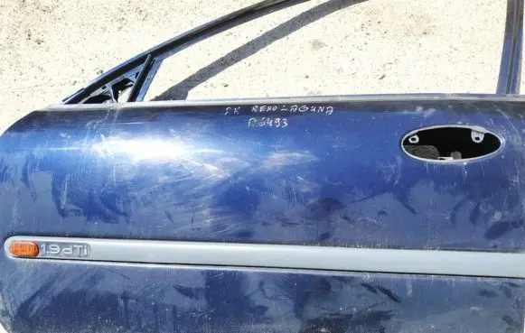 Renault Laguna I Front door trim (molding) 