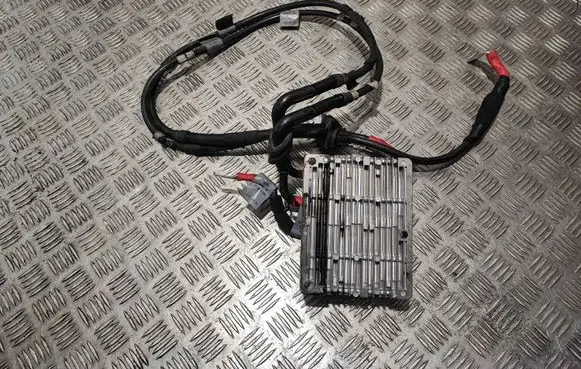 Land Rover Discovery 4 - LR4 Positive wiring loom EH2214300BC