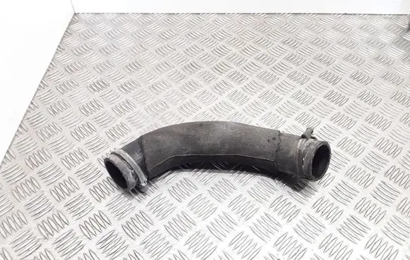 Ford Mondeo MK IV Intercooler hose/pipe