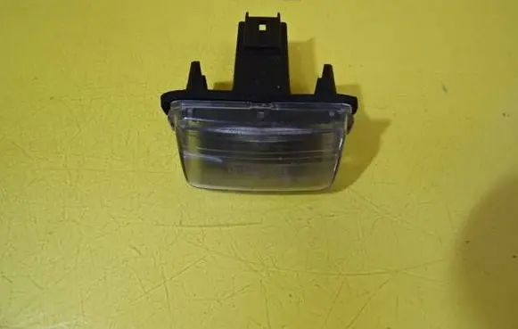 Peugeot 407 Number plate light 7190