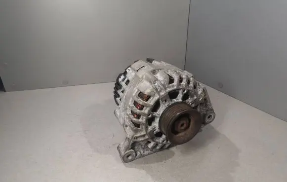 Audi A4 S4 B5 8D Generator/alternator 06B903016D 2542225A SGGB010