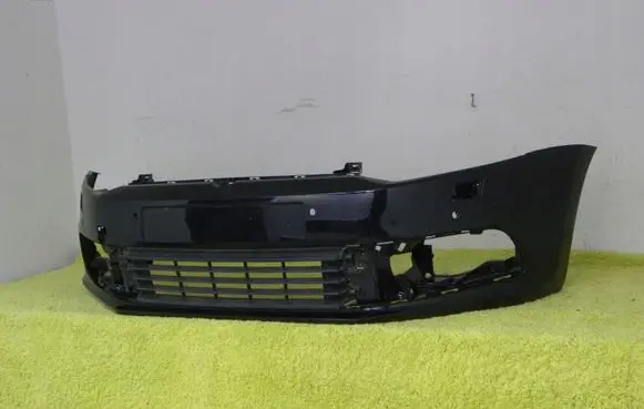 Volkswagen Polo V 6R Front bumper 6c0807221