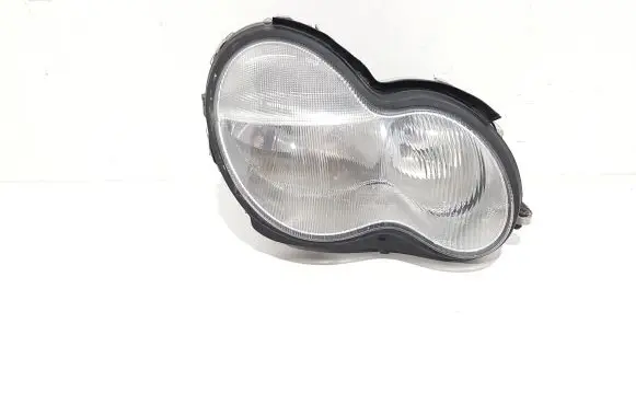 Mercedes-Benz C W203 Headlight/headlamp A2038200261