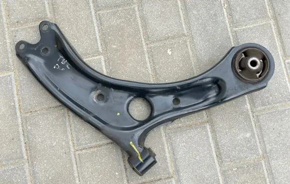Hyundai Tucson TL Front lower control arm/wishbone 54501D7000 200617B030