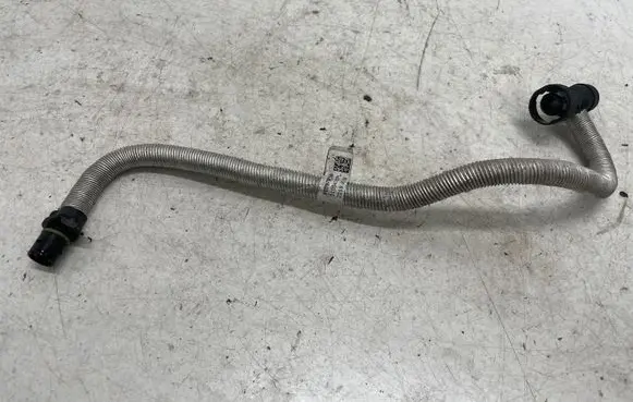 BMW 1 F20 F21 Breather hose/pipe 8608766