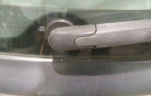 Toyota Avensis T250 Rear window wiper motor 