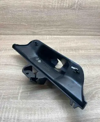 BMW X5 E70 Tailgate/boot lid lock trim 7177378