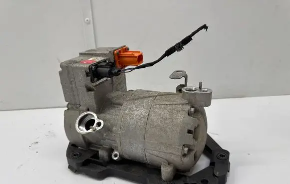 Volkswagen ID.3 Air conditioning (A/C) compressor (pump) 1EA816797G