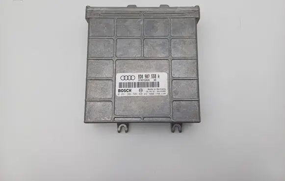 Audi A4 S4 B5 8D Engine control unit/module 8D0907558A 0261204504