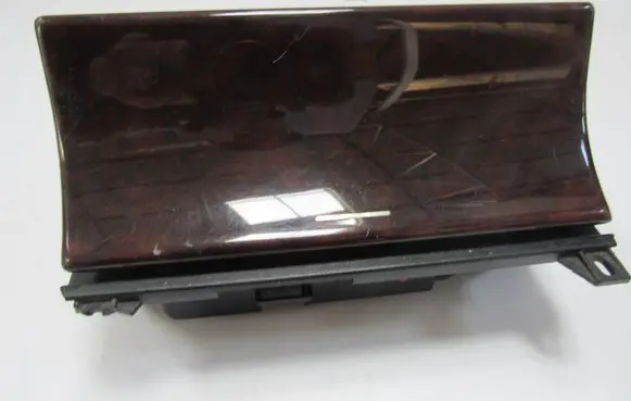 Mercedes-Benz E W210 Car ashtray a2106880110-merc2 a2106880110