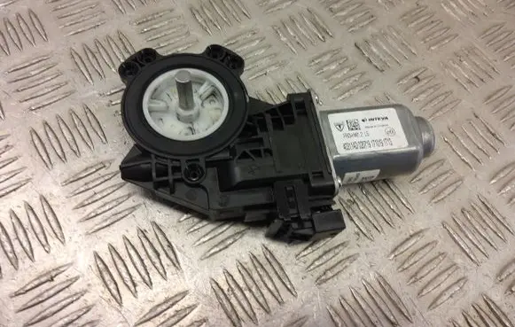 Tesla Model 3 Front door window regulator motor 430105f0
