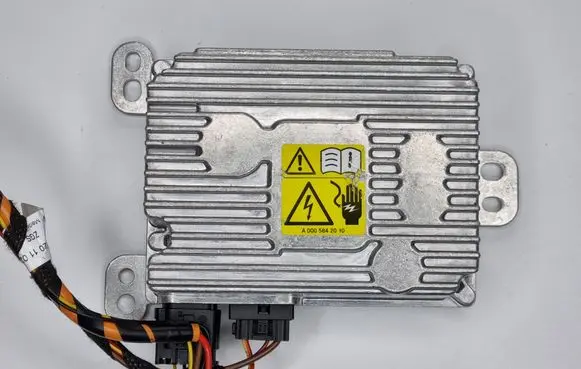 Mercedes-Benz GLS X167 Voltage converter inverter A0009820320 A0005842010