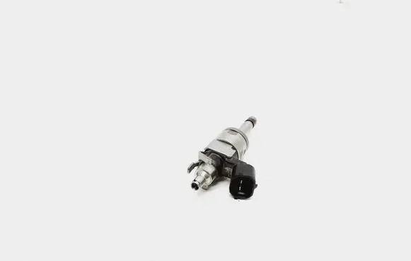 Mazda CX-5 II Fuel injector PYFA13250A