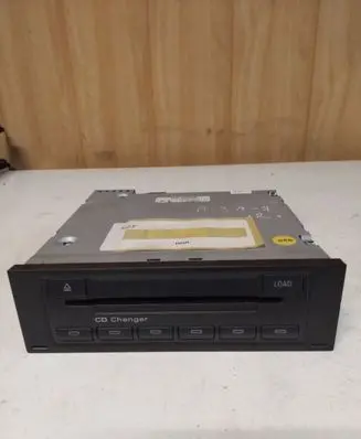 Audi A4 S4 B7 8E 8H CD/DVD changer 8E0035111D