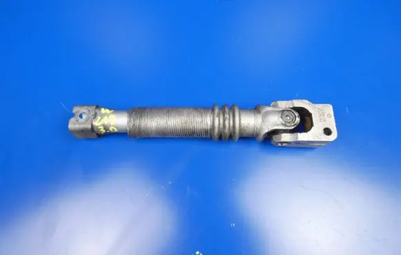 Mercedes-Benz CLS C218 X218 Steering column universal joint A2044620278