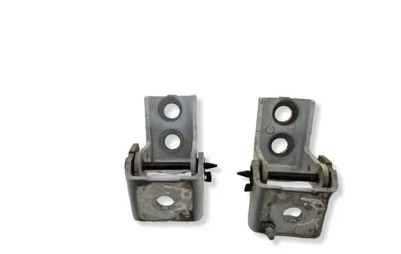 Peugeot 208 I Front door hinge set 